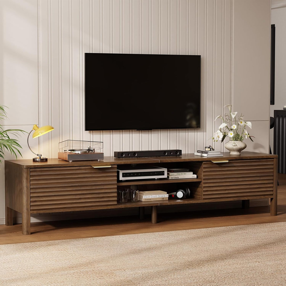 Meuble TV en Noyer au style japandi moderne ASTRA